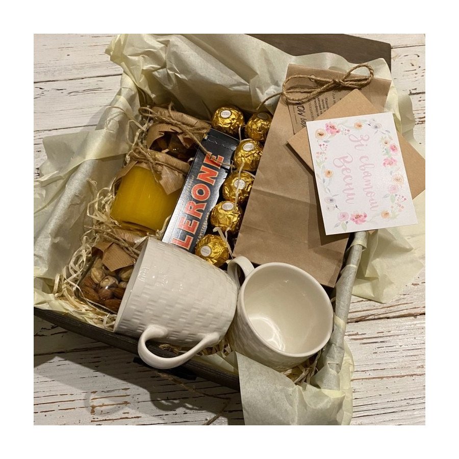 Чайний подарунковий бокс з чашечками