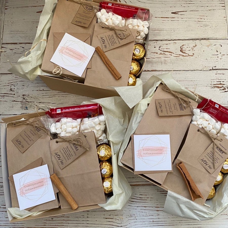 Подарунковий набір з кавою, чаєм та солодощами №503