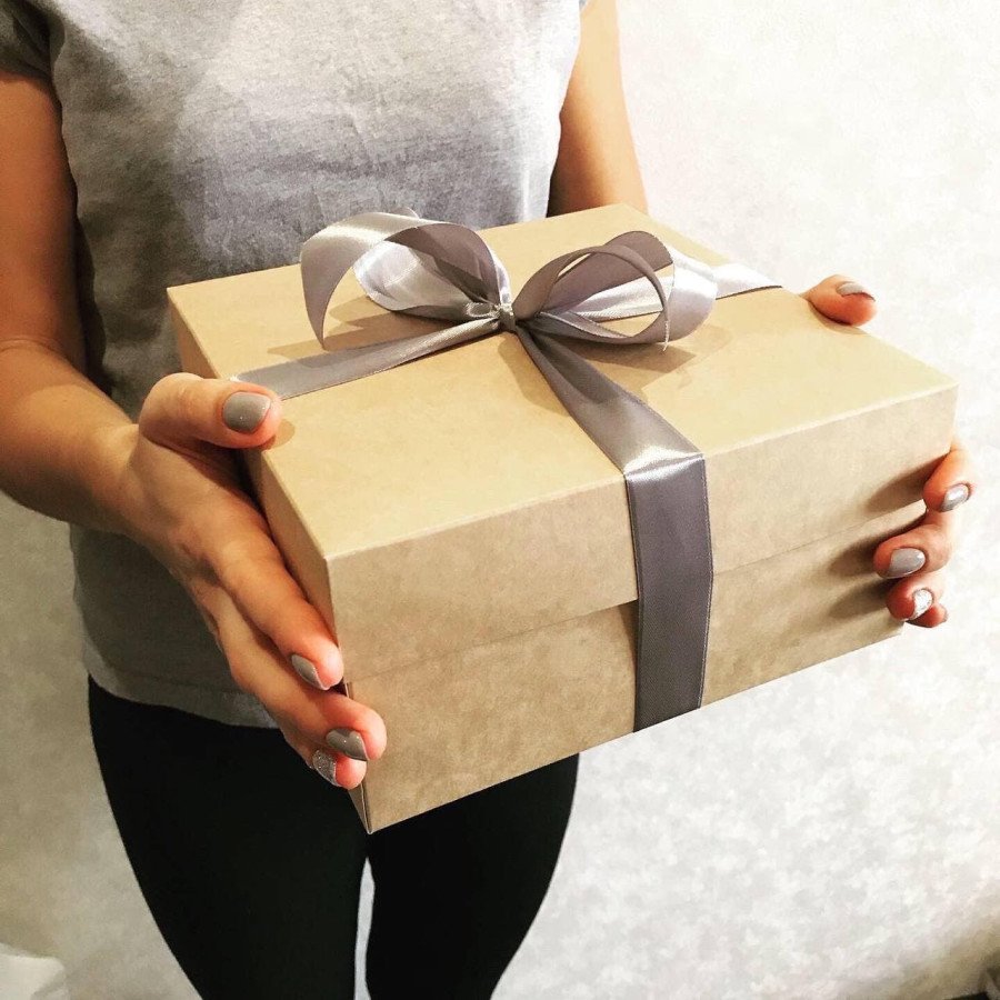 Бокс солодощів в подарунок "080"