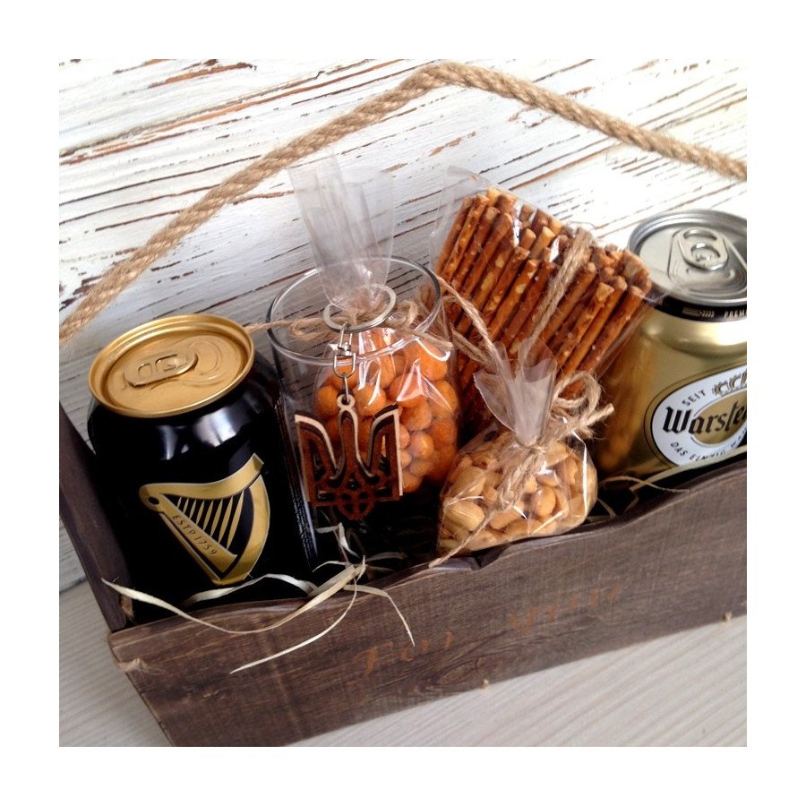 Пивний набір в декоративній коробці N93