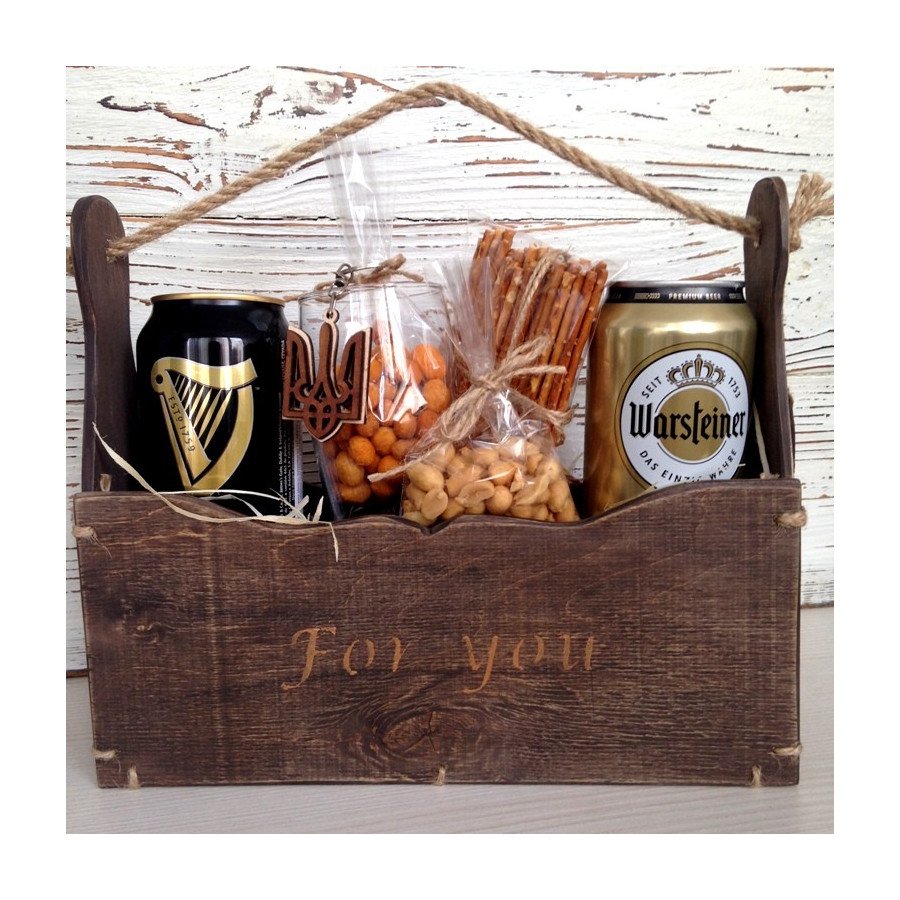 Пивний набір в декоративній коробці Пивний набір в декоративній коробці