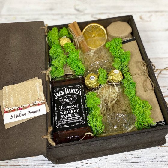 Новорічний набір з віскі і стаканами N4270