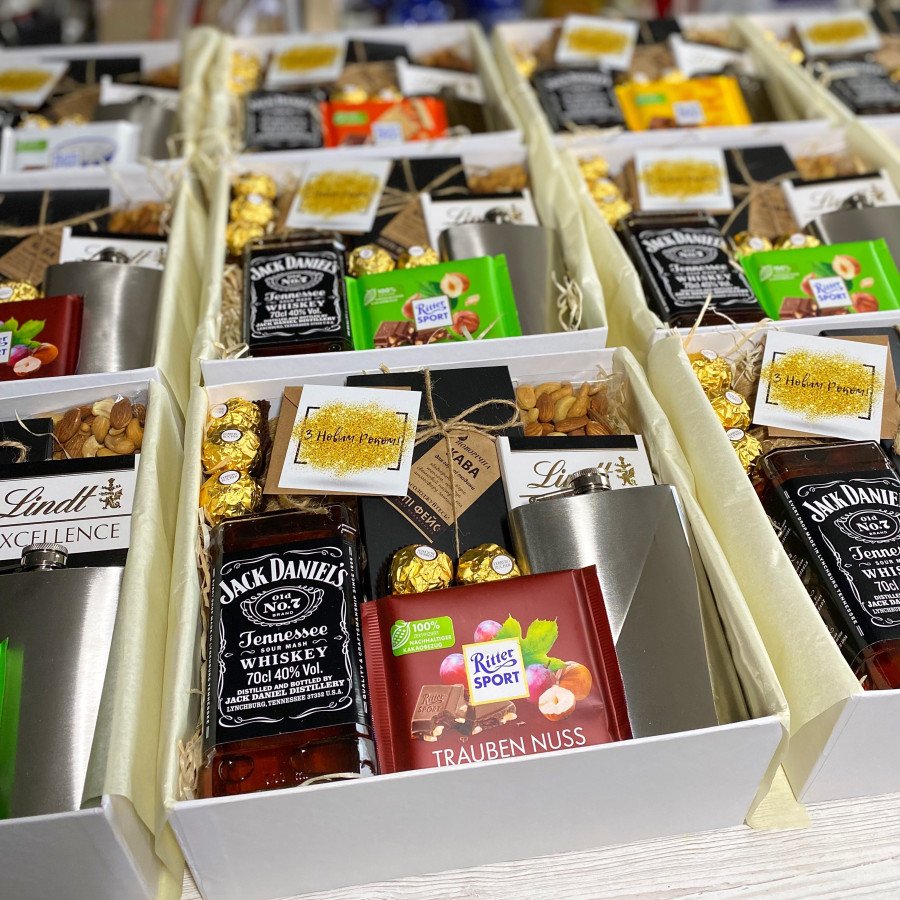 Подарунок шефу на день народження №305