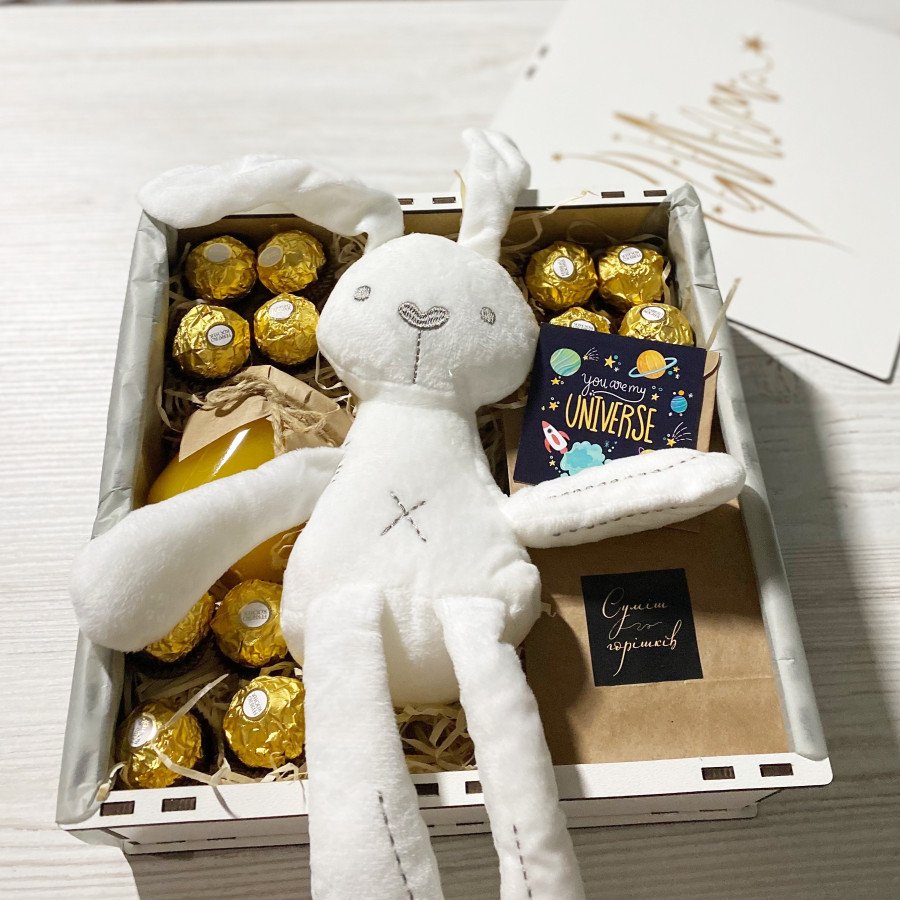 Плюшевый зайка - подарок с любовью