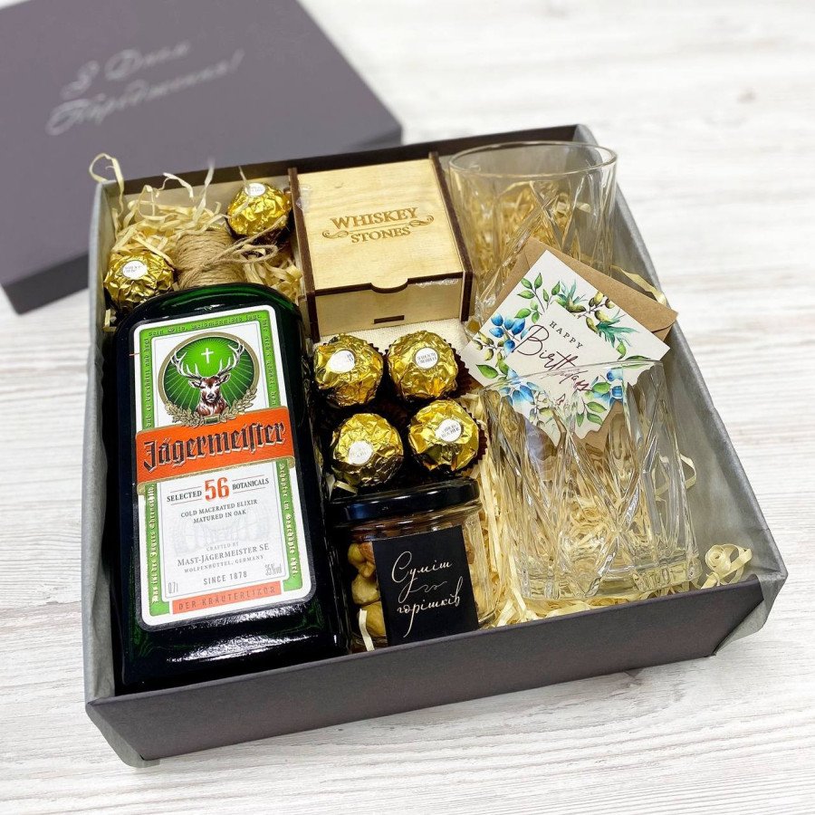 Бокс на день народження з бокалами №24770