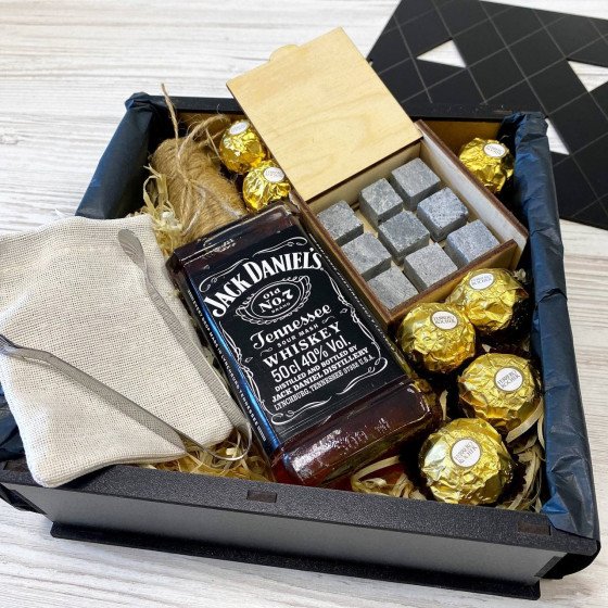 Бокс чоловіку на день народження №24840