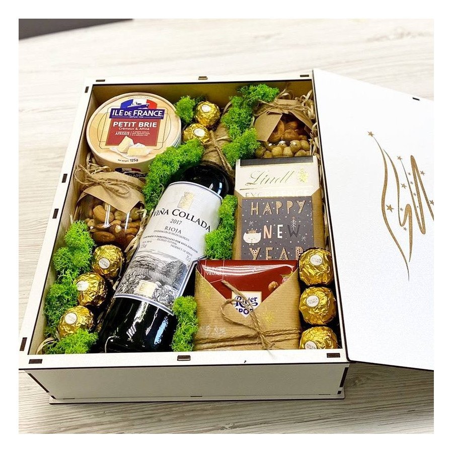 Вино в подарунковому боксі на новий рік