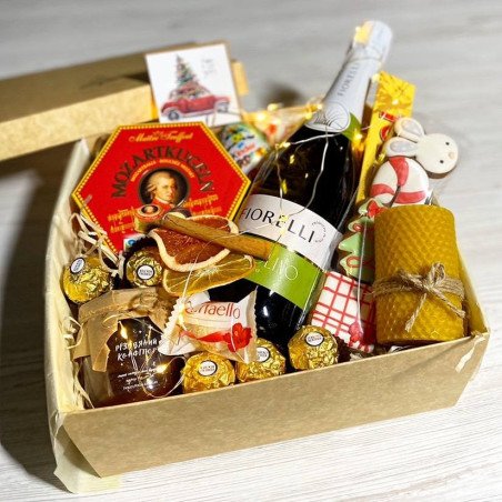 $productcomments_product->name