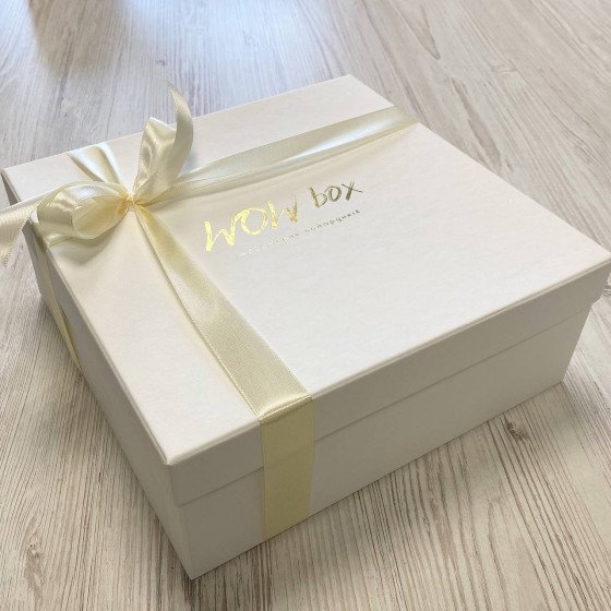 Жіночий набір косметики L