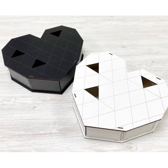 Fragolino з солодощами та ароматною свічкою №26165