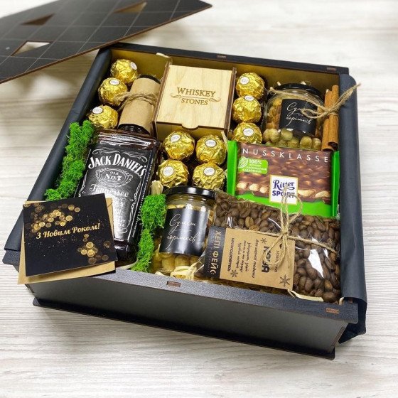 Чоловічий подарунковий набір з камінцями для віскі