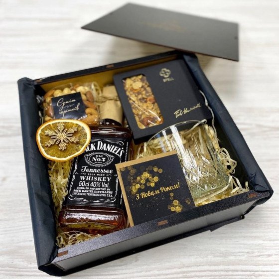 Подарунок колезі на Новий Рік "Jack Daniel's"