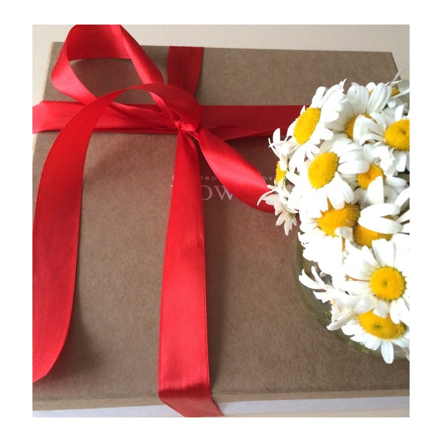 Жіночий набір косметики L пакування