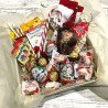 Новорічна коробка солодощів