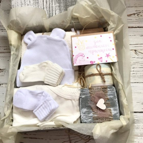 Набір-подарунок на народження дитини №47 Подарункові набори для дітей - 1