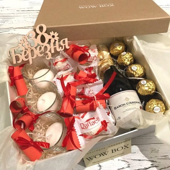 Ніжний подарунок дівчині в двох варіантах, бокс №266 Жіночі подарункові набори - 1