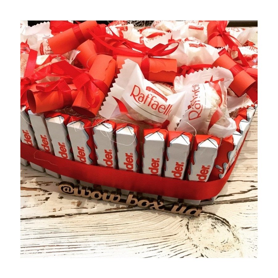 Серце з кіндер шоколаду і раффаеллок №292 Подарунки - 1